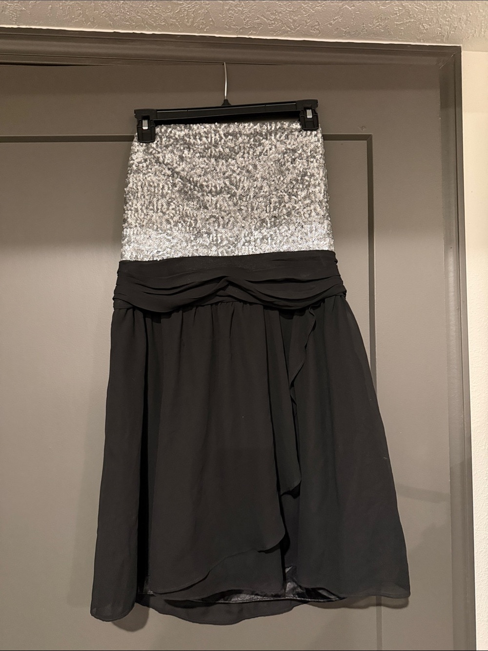 Express Black Chiffon Mini Dress with Light Gray Textured Bodice